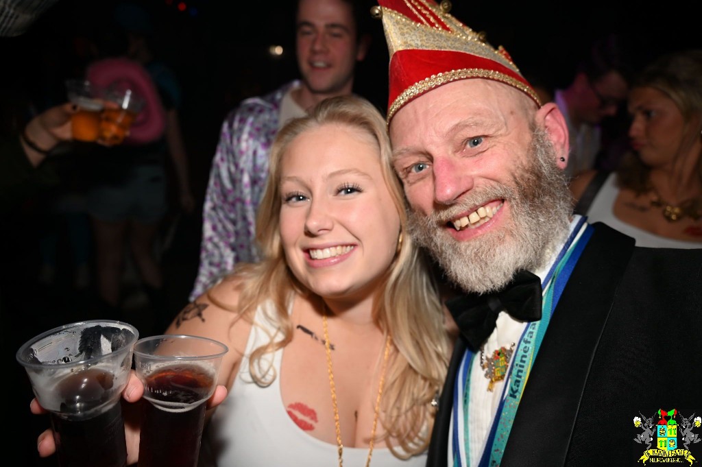 ../Images/Opwarmbal 2026 240.jpg